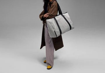 Light Grey Large Travel Tote Bag with Wide Shoulder Straps for Daily & Trip Matching